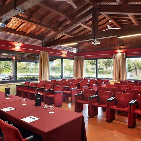 Quaranta Tommasi Wine & Hotel